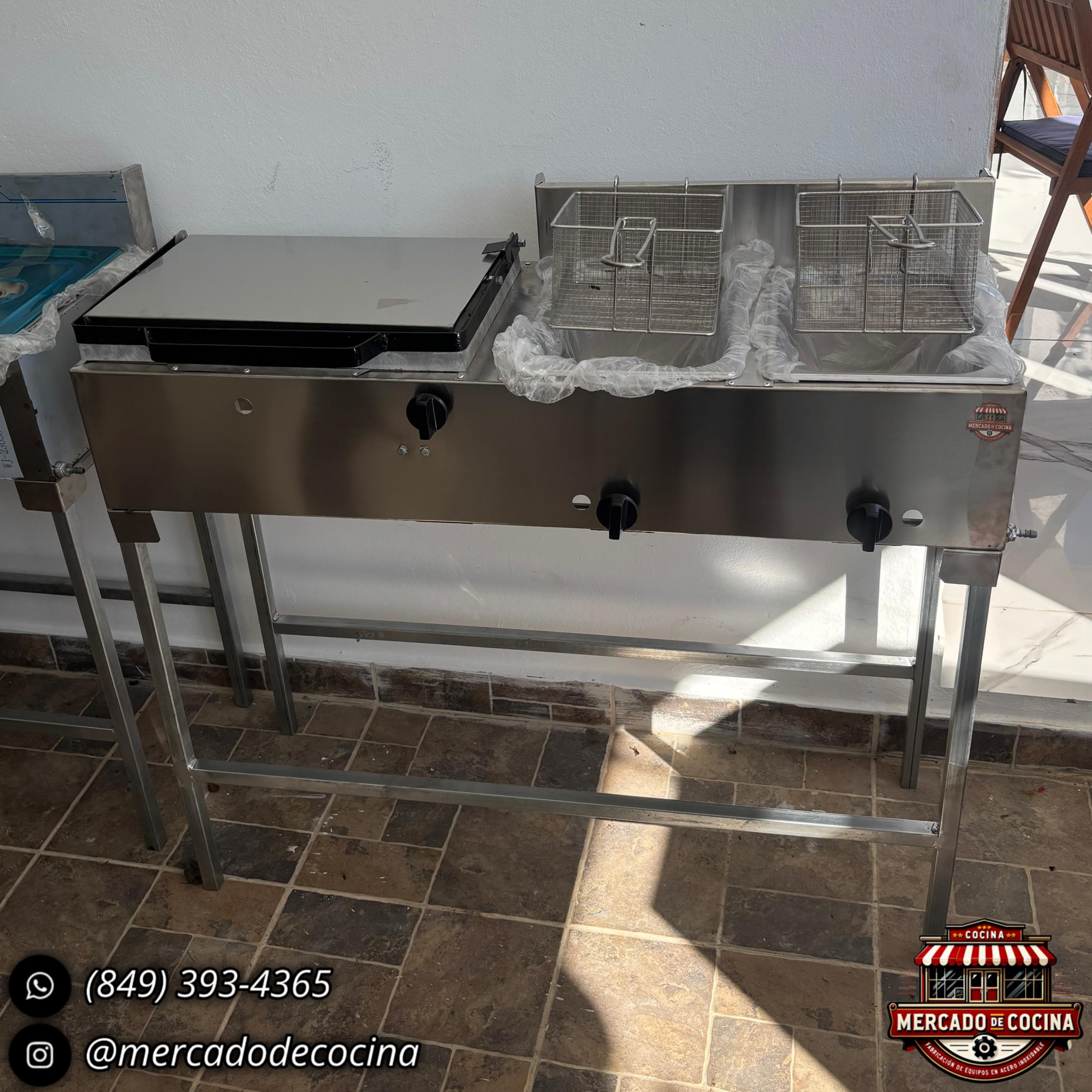 Tostadora de 10 panes+ 2 Freidora, con patas (ECO)